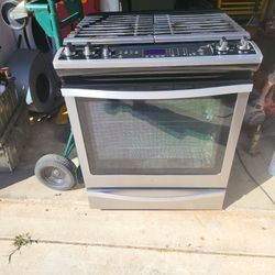 Whirlpool Gas Stove