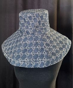 Gucci Authentic Bucket Hat GG Canvas Denim (MUST GO!)
