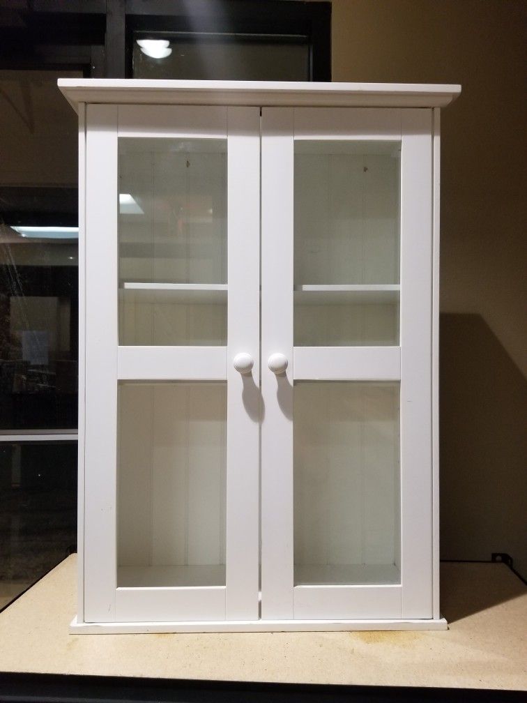 White Curio Cabinet With Glass Shelves