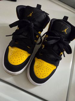 Kids shoes