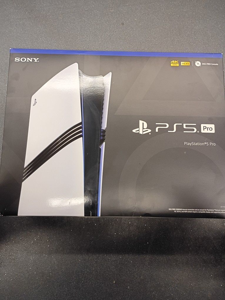 BRAND NEW DISC FREE PS5 PRO EDITION WITH 2  CONTROLLERS