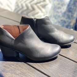 Dansko Raina Black Leather Boots Women’s Size 38 (8)