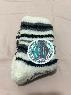 Women’s Fuzzy Socks Slip Resistant One Size