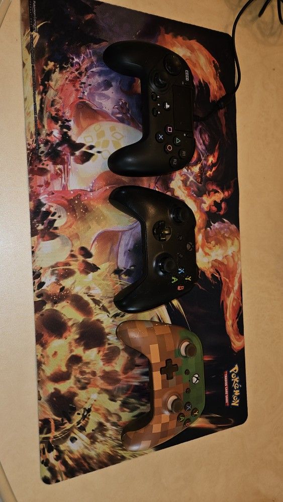 X Box Controllers & Octa Fight Pad for Playstation 4 & 5.