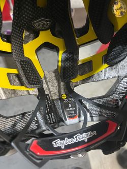 Troy Lee Designs A2 MIPS Helmet Size Small