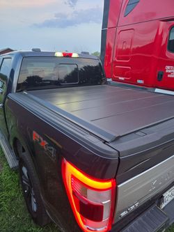 Tonneau Cover F150