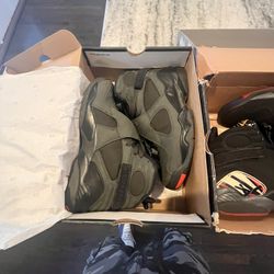 Jordan Sneakers 