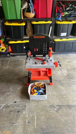 Kids play tool bench