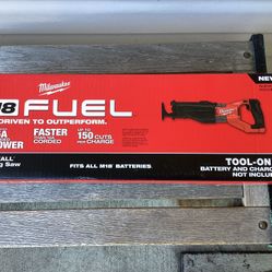 Milwaukee M18 FUEL 18V SUPER SAWZALL . Brand NEW.  Tool Only.   NUEVO.