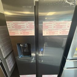 Samsung Side-by-Side Refrigerator 