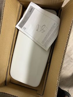 TOTO drake 1.6GPF Toilet tank