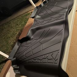 Chevy/GMC 1500/sierra all Weather Floor mats