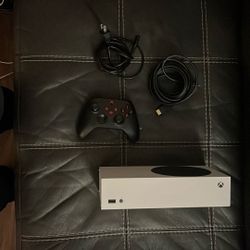 Xbox One S Digital Console