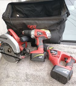 Like new!Skil 18V Cordless Tool Set with Drill, Circular Saw, Reciprocating Saw, and Bag