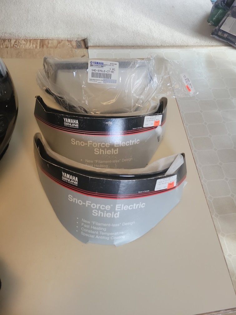 Electric Shield /snowmobile Helmets
