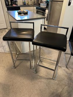 Modern Chrome Barstools – Black Faux Leather