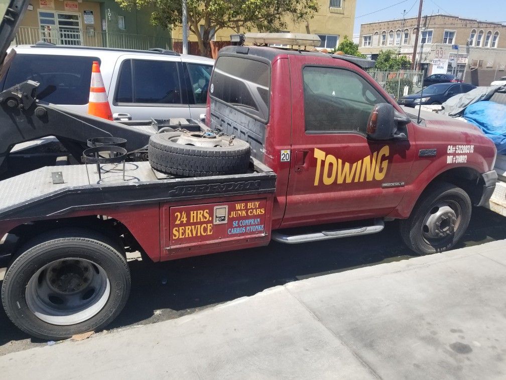 02 Ford F450 tow truck diesel