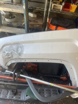 3 Driver Side Fenders 1 For Chevy Denaly 2016 Originaltm 2 For Aescalate 2015 Original Repsirthe Other One Sfter Market Brand New But With Out T