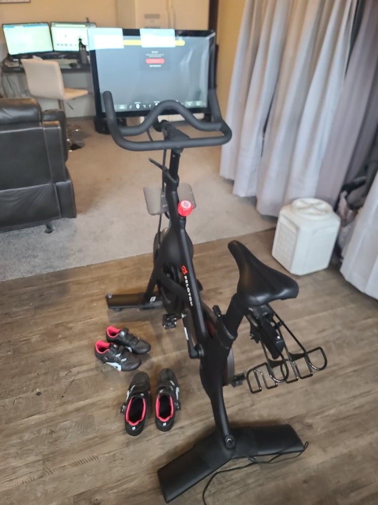 Peloton w/Men's & Women's Peloton Shoes