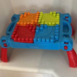 Kids Logo Table 