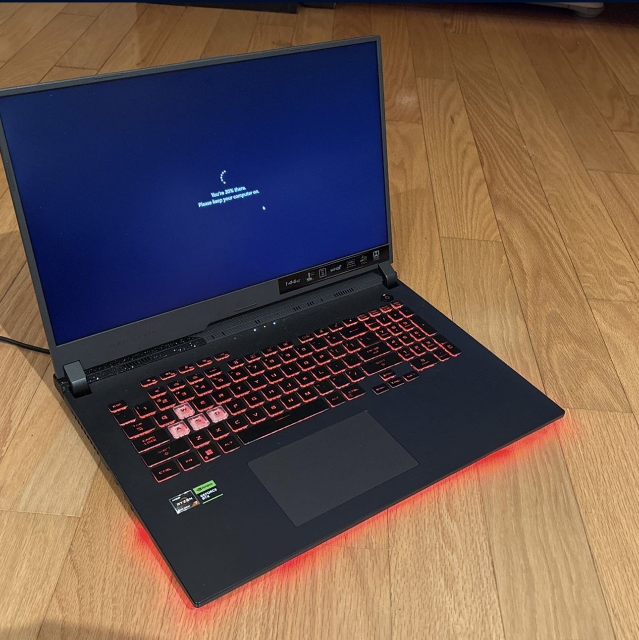 ASUS ROG Strix G17 (2022) Gaming Laptop, 17.3” 144Hz IPS FHD Display, NVIDIA GeForce RTX 3050 GPU, AMD Ryzen 7 6800H Processor, 16GB DDR5 RAM, 512GB S