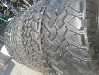 37x13.50r22 set of 4 nitto mt
