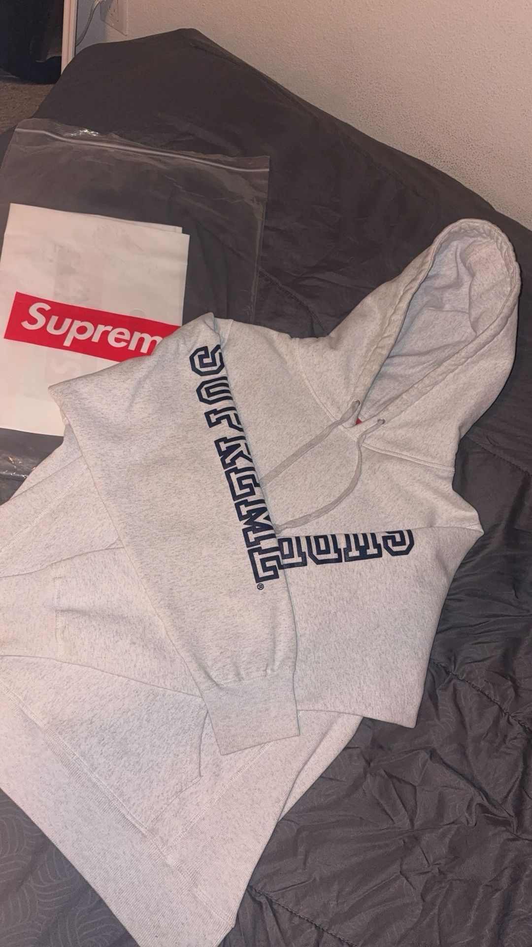 supreme hoodie