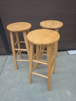 3 Bar stools solid Wood Glendora 300