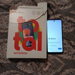 Tcl 50 XE 5G Locked 🔒 To Total Wireless It's Kinda Brand New 