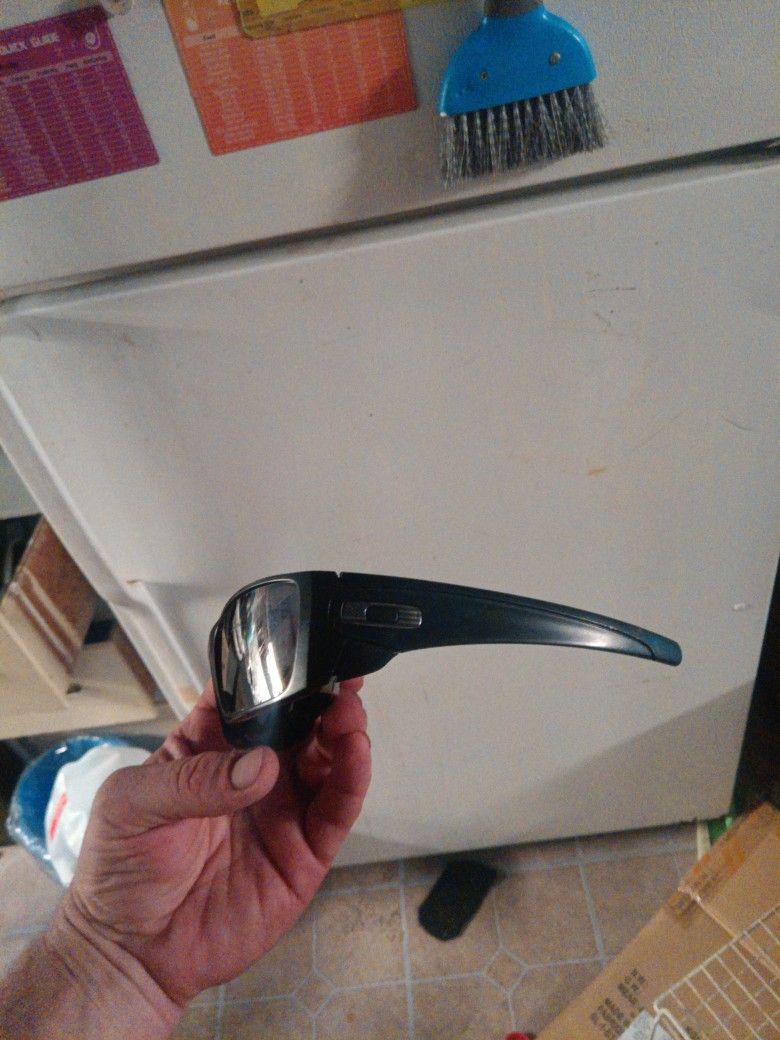 Oakley Fuell Cell 40 Bucks