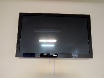 SAMSUNG Plasma TV  Series 6 650 58" (Cash Only)