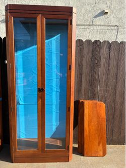 Stickley Curio Cabinet