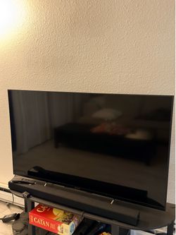SONY 50in 3D LED LCD smart TV (SONY KDL-50w800b 2014) + TV table