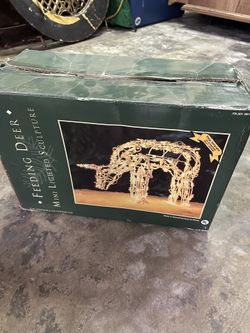 Reindeer Christmas Decor