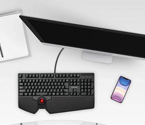 Gaming Keyboard with Trackball Scroll Wheel For Mac and Windows Brand New