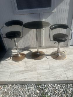 Bar table