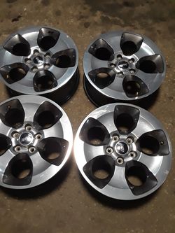 4 Rims for jeep