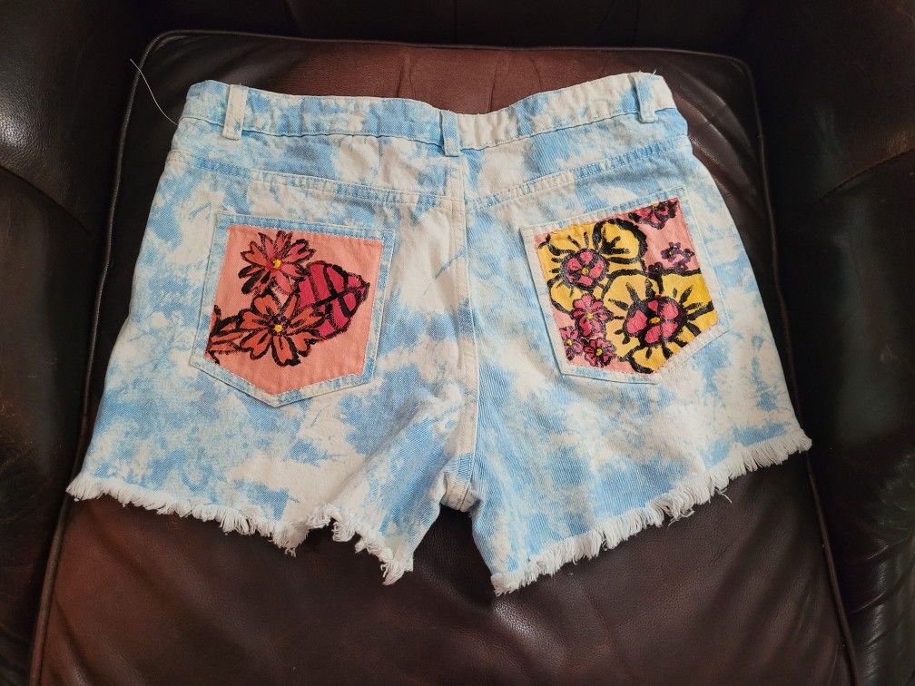 Blue Tye Die Hand Painted Denim Shorts Junior Sz M