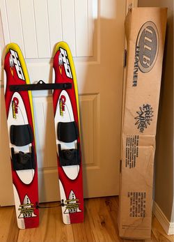 Club Trainer Water Skis