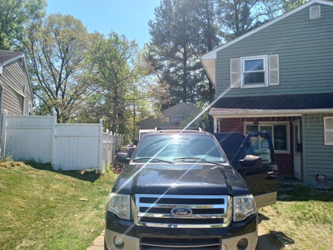 2010 Ford Expedition