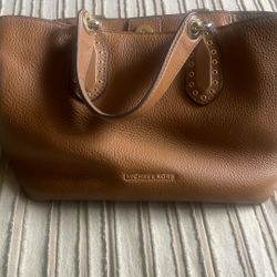 Micheal Kors Purse