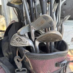 Golf clubs 