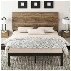 Full Size Rustic Country Style Wooden Headboard Light Brown S-4