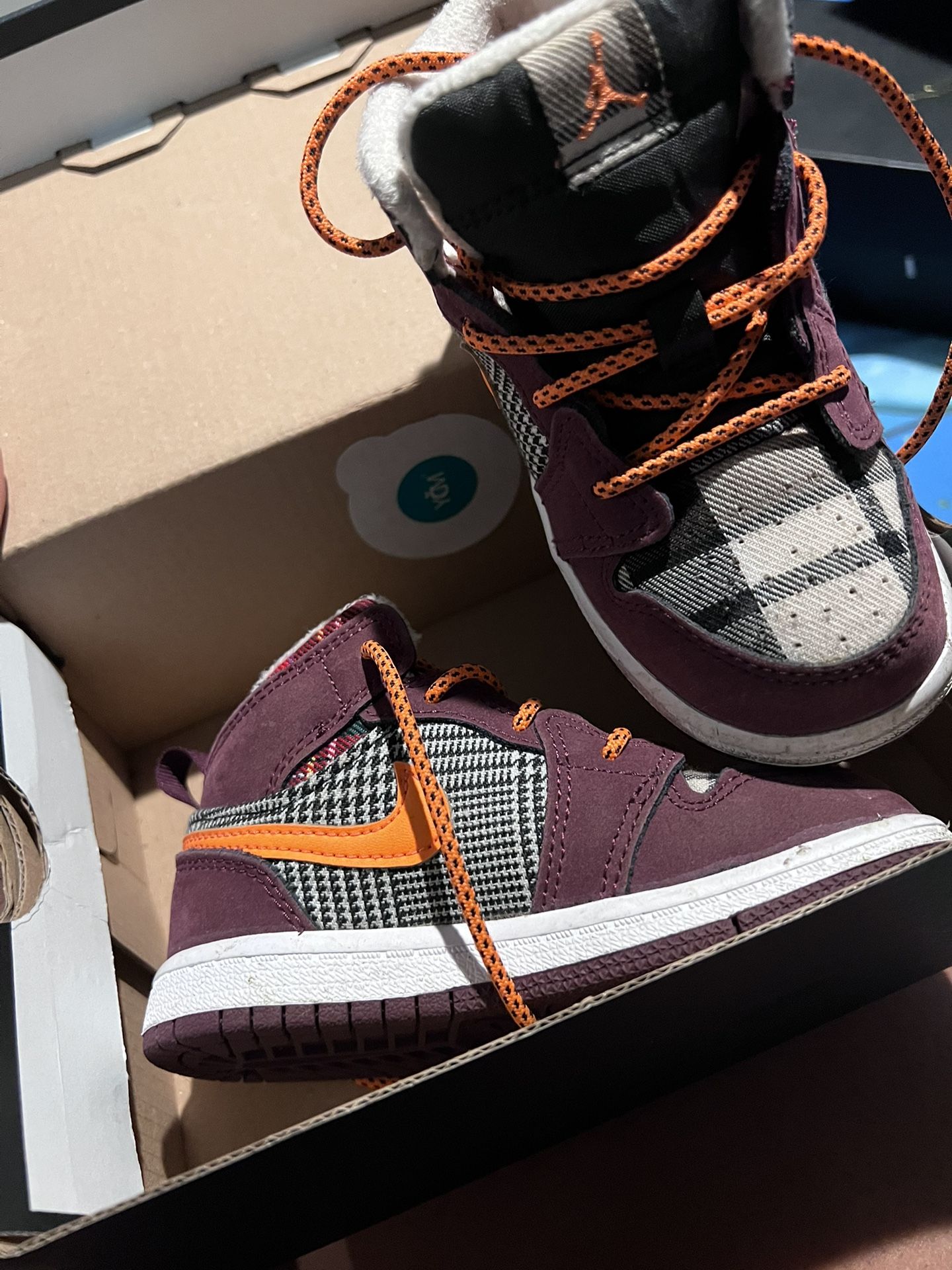 JORDAN 1 MIDSE (TD)