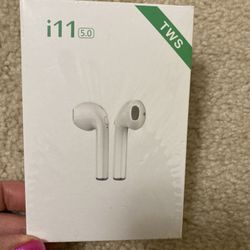 NWT i11 True Wireless Stereo Earbuds
