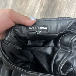 Fashion nova leather Skirt 