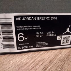 Air Jordan 11 Retro 