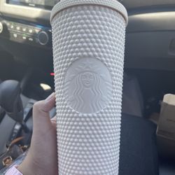 STARBUCKS INDO WHITE STUDDED (OLD RELEASE)