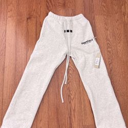 White Essential Pants 