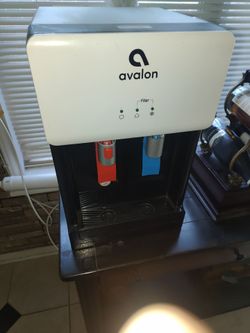 Avalon water dispenser
